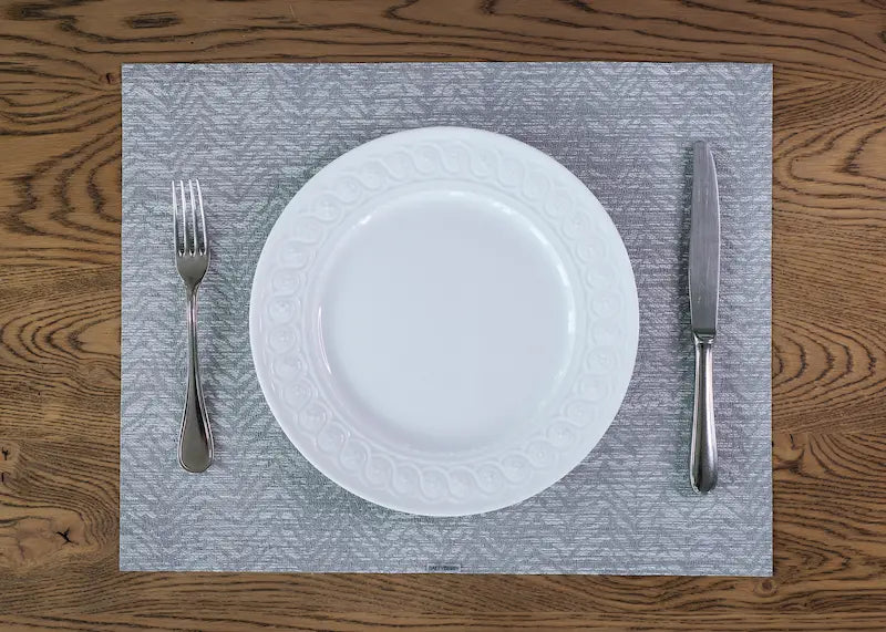 BAILEY BERRY Wave Placemats