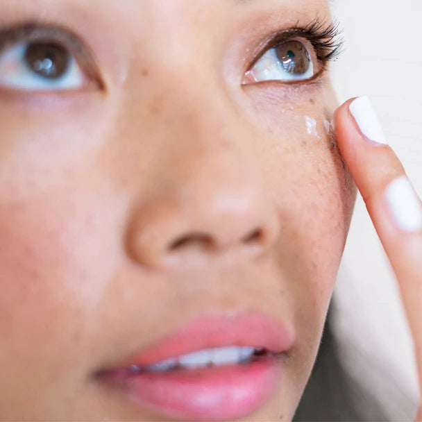 Crème pour les yeux Saint Jane Bright Repair - 10 % de vitamine C pour les cernes 